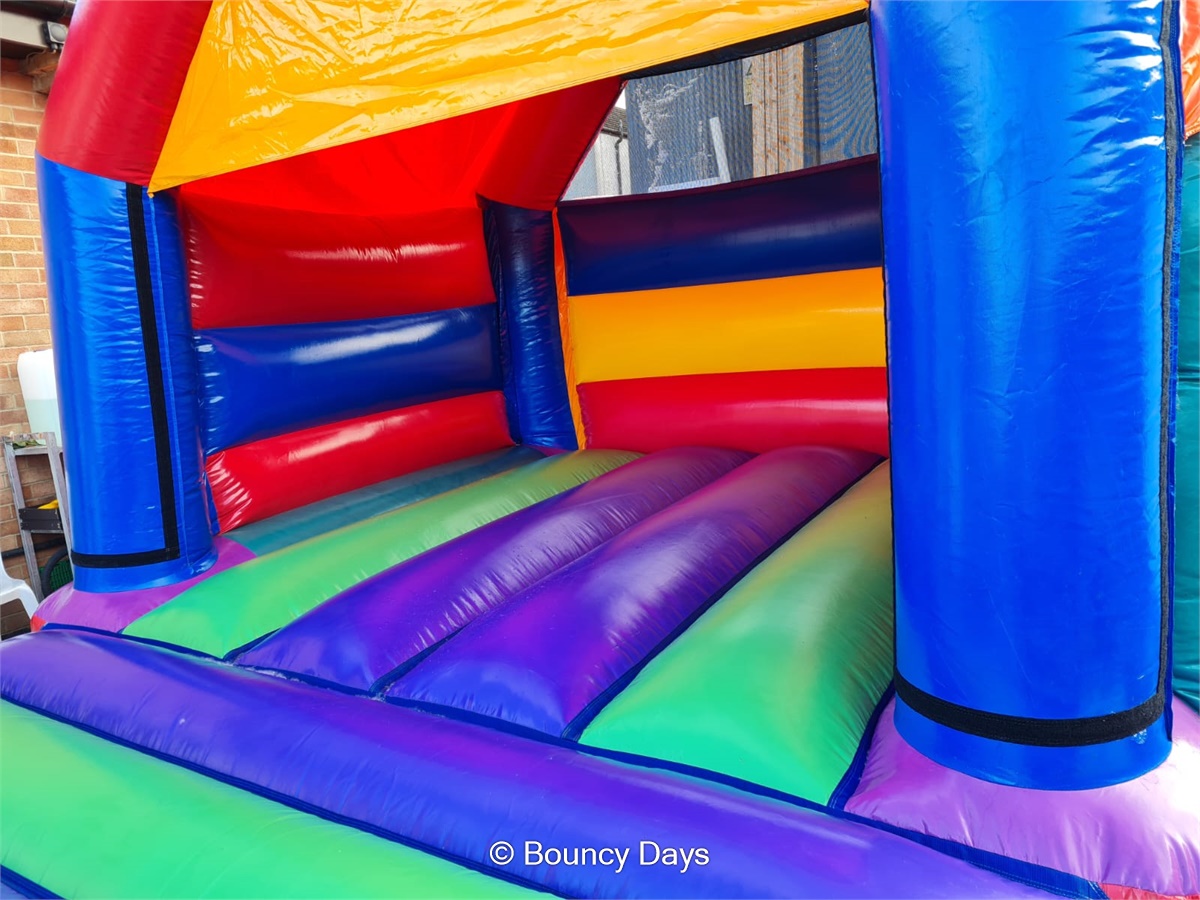 Multicoloured 13ft x 15ft Best Bouncy castles, Soft play & LED